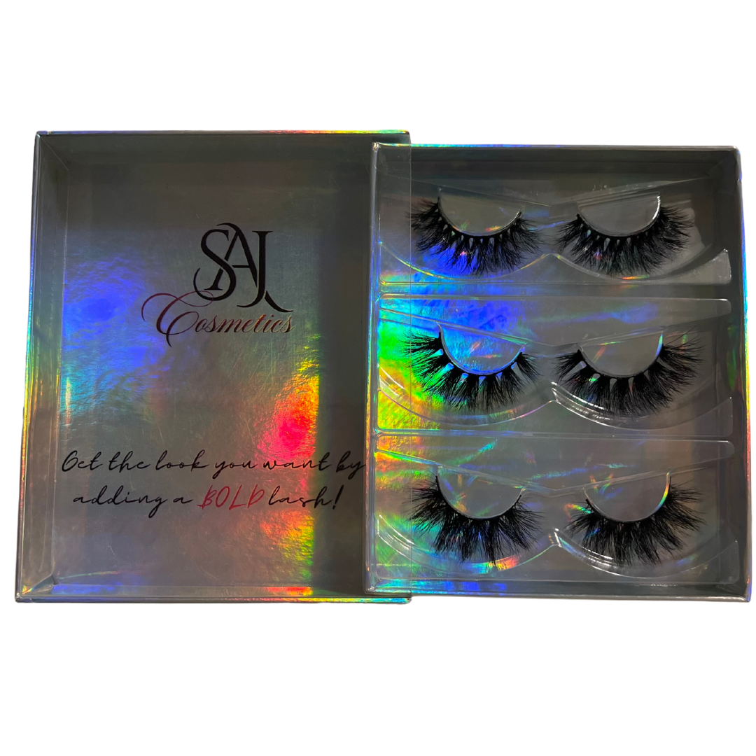 Bold. Fierce. Confident. Bundle Eyelashes