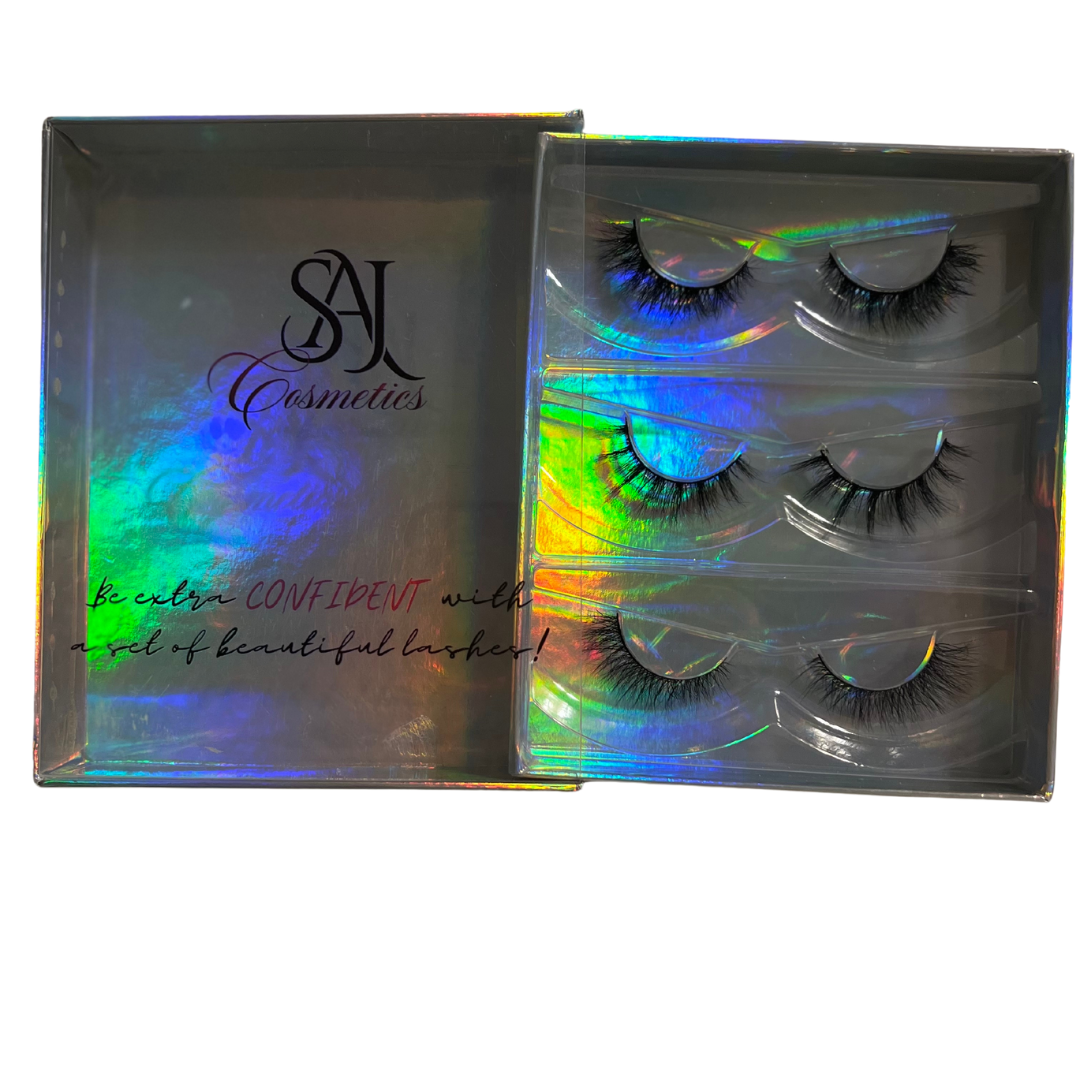 Bold. Fierce. Confident. Bundle Eyelashes