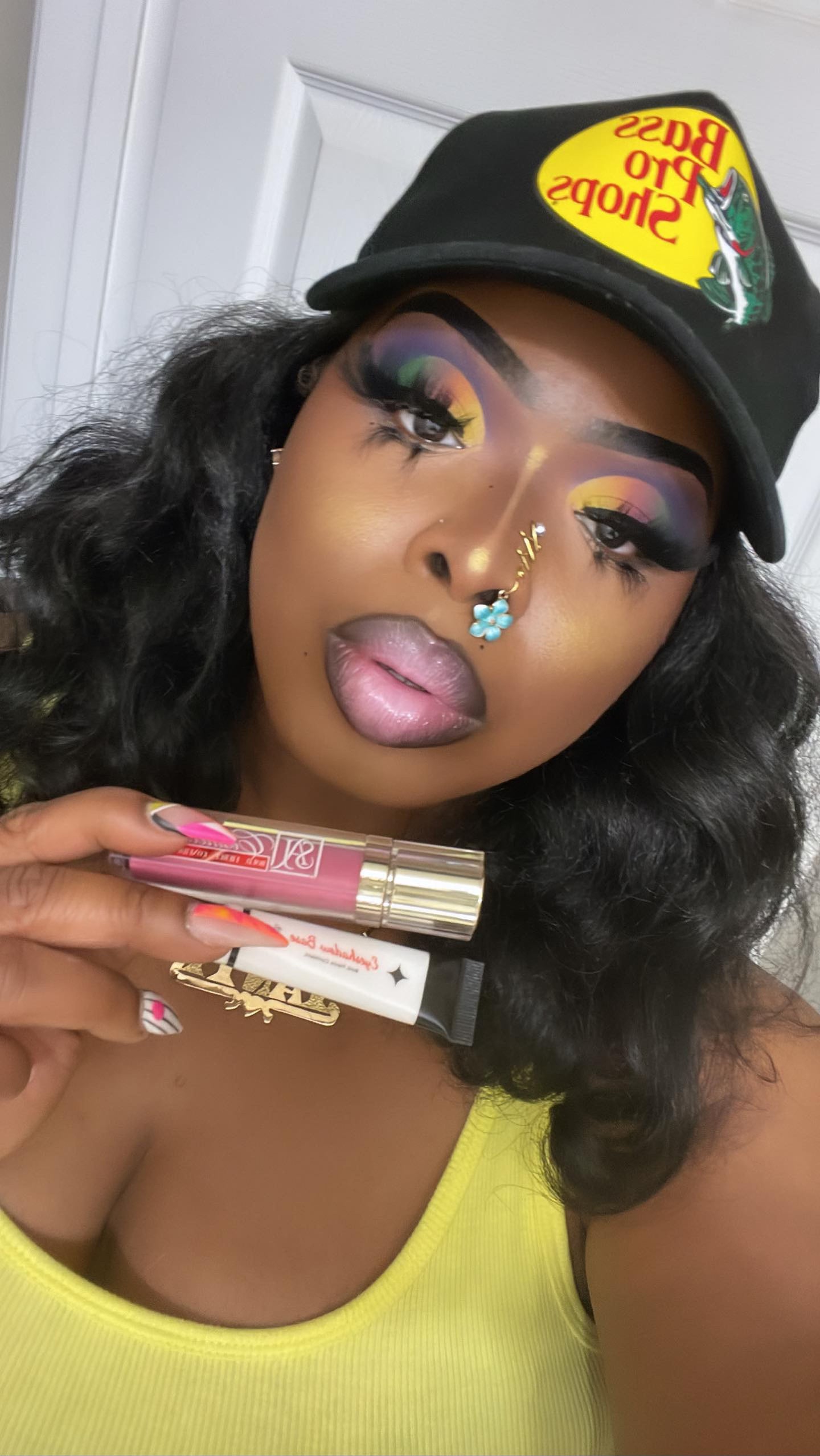 VELVET LIP PENCIL